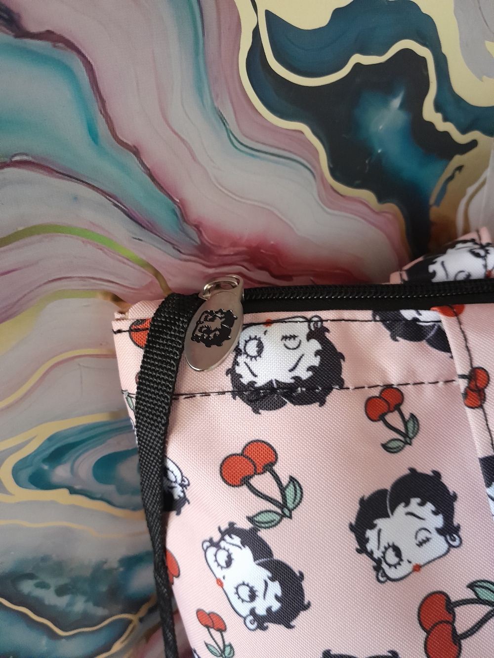 2 Piece Betty Boop Cherry Print Shoulder Tote With Attached Pouch Bag Pink Black - Picture 5 of 10